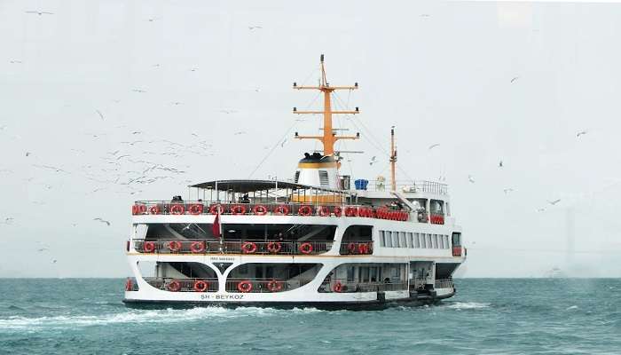Take a ferry to the Silk Island Phnom Penh
