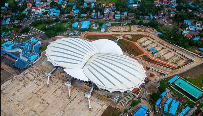 Reaching the Rajiv Gandhi Water Sports complex is a walk in the park. 