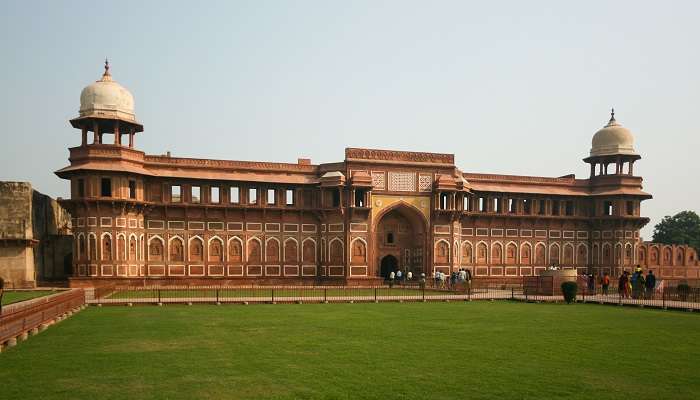 Jahangir Mahal: A masterpiece of Mughal Architecture
