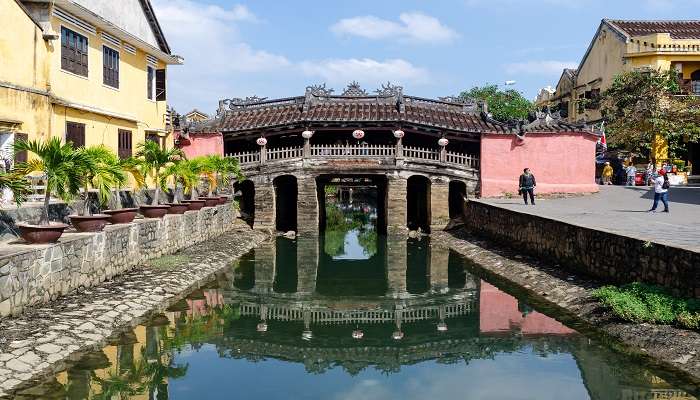 Japanese Covered Bridge in Hoi An, a popular sightseeing spot near Quan Cong Temple.