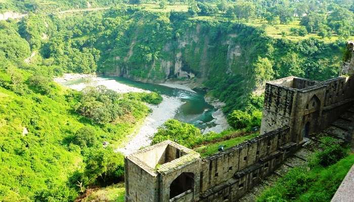 Kangra Fort overlooking the river is the must-visit place near Norbulingka institute.