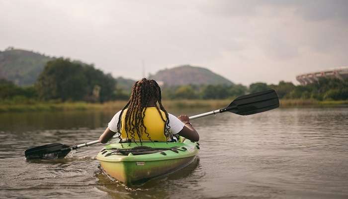 Know all about kayaking in Bhimtal