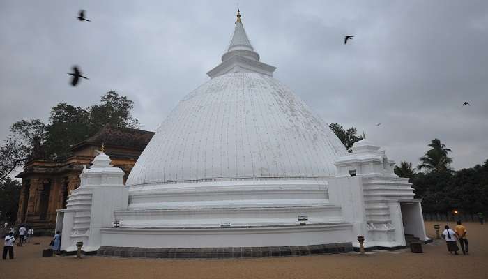 Kelaniya Raja Maha Vihara, C’est l’une des plus beaux endroits du Sri Lanka