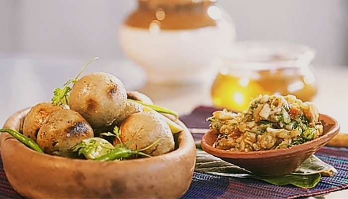Litti Chokha is one of the most famous dishes in Uttar Pradesh near Naya Ghat