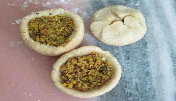 Kachori made out of Urad Dal served as a part of the local cuisine, is must try while you are in Dodital Darwa Pass Trek