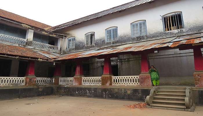 An entrance of the Madikeri fort that is the must-visit place.