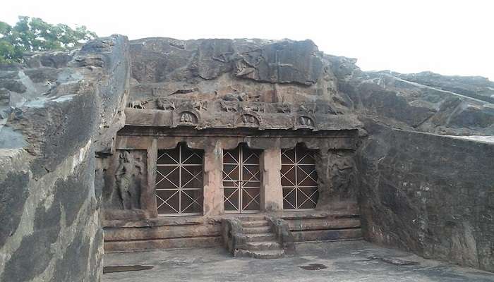Entrance of Mogalrajapuram caves, located near Akkanna Madanna Caves in Vijayawada. 