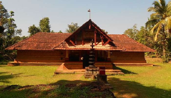 Visiting a glorious Temple in Kerala