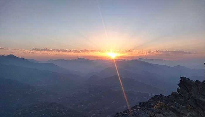 A scenic view of sunset in Mukeshwar nea Dhanachuli