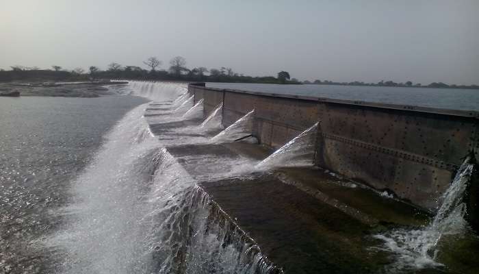 Water flowing from the Parichha Dam in Uttar Pradesh