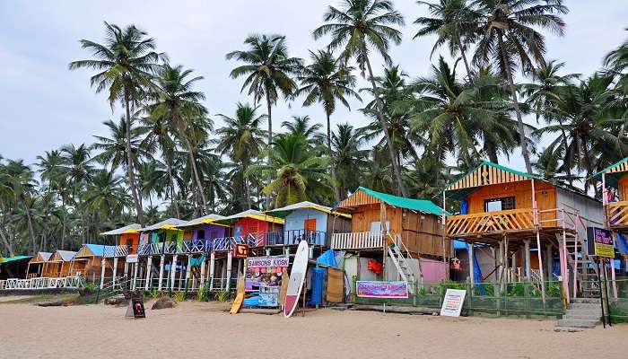 Places to visit in Goa with friends