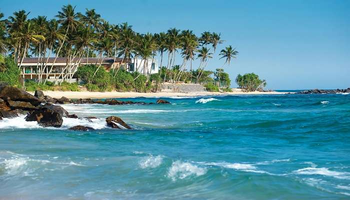 Polhena, C’est l’une des meilleures plages du Sri Lanka