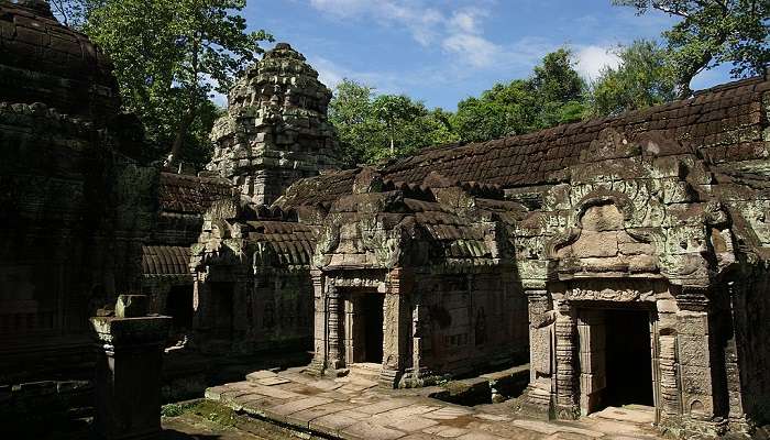 Wandering through the Preah Khan Temple