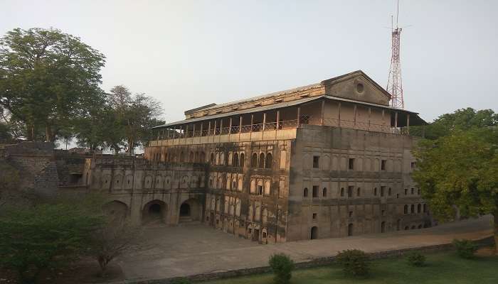 Rani Laxmi Bai Newalkar Fort