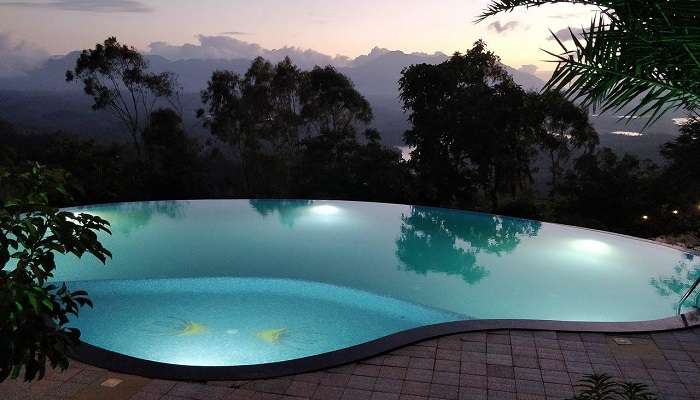 A serene infinity pool of Mount Xanadu Resort