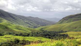 tourist places in karnataka hill stations