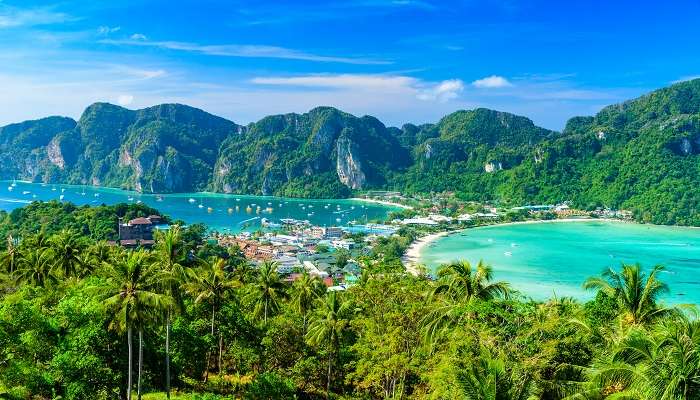 Visit the Resorts In Koh Phi Phi for a thrilling experience 