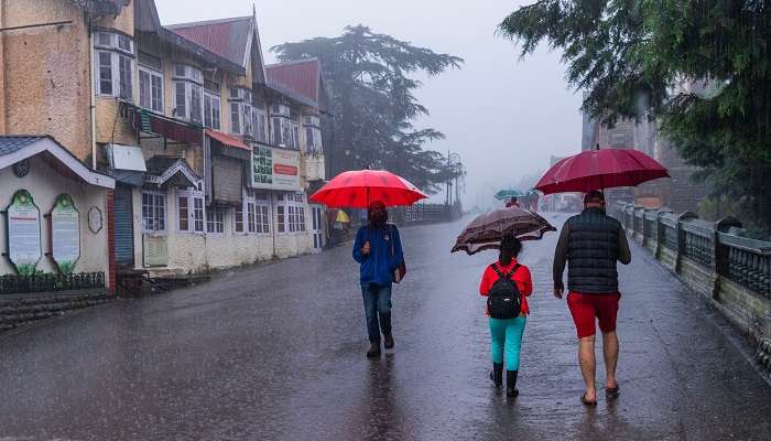Rainy weather in Shimla
