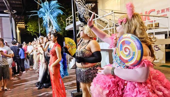 Phuket in February will draw thousands of visitors, which will make the Simon Cabaret Show incredibly popular during this time.