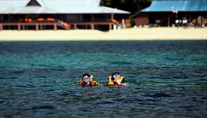Snorkelling near Parrot Rock Mirissa is a thrilling experience. 