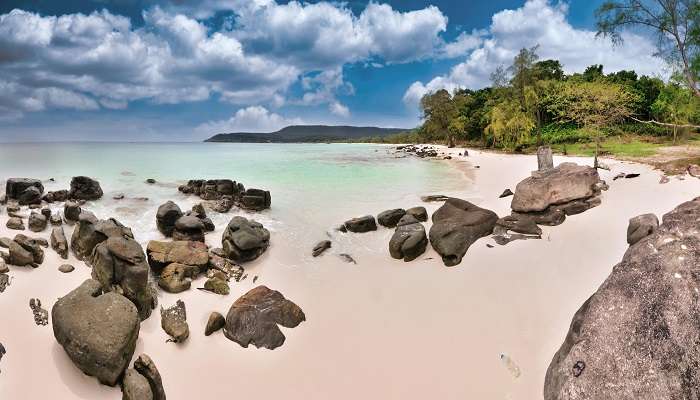 Sok San Beach, features stunning turquoise waters and pristine white sands.