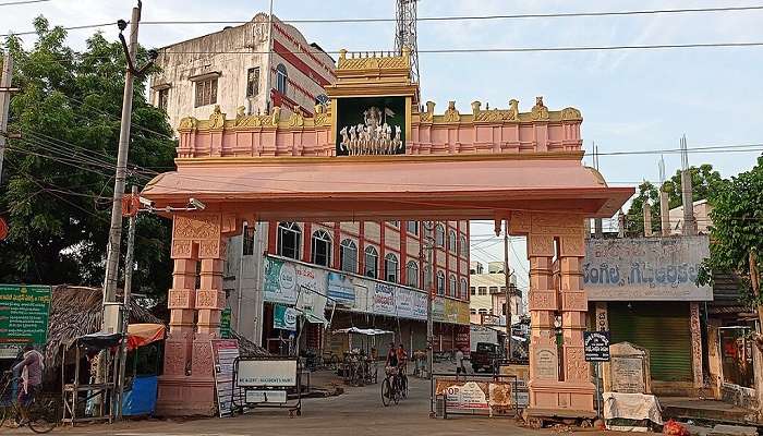 A glorious view of Srikurmanatha swamy temple near Arasavalli Te­mple Srikakulam