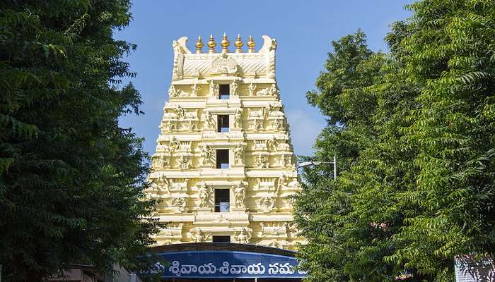 The gopuram of Srisailam Mallikarjuna Swamy Temple