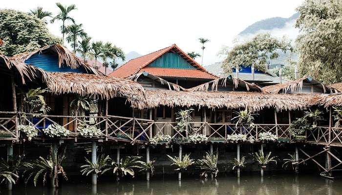 See the stilted houses in the Silk Island Phnom Penh