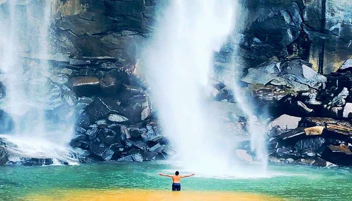 Enjoy Swimming at Aberdeen Waterfall Sri Lanka