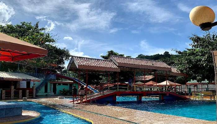 The Spring View Resort is one of the kid-friendly hotels in verinag