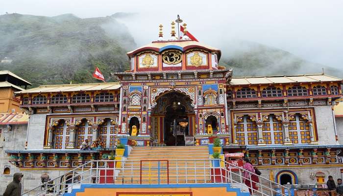 Route to Badrinath Temple is so serene to Experience a Divine Journey