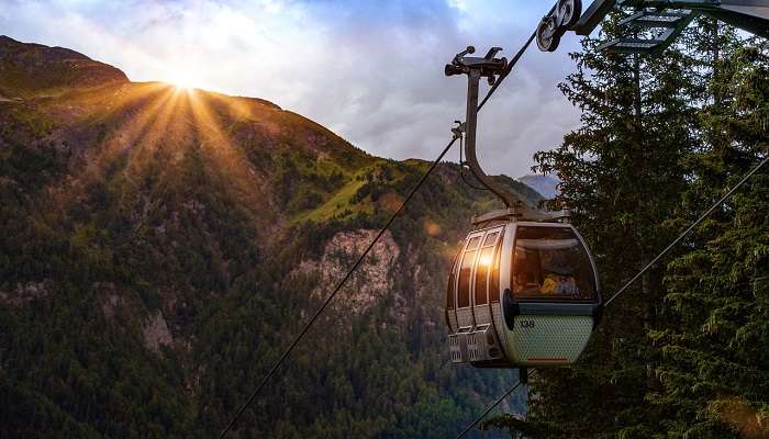 Go for gondola ride at Apharwat Peak