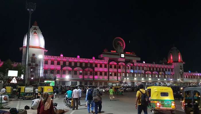 A view of Varanasi junction 