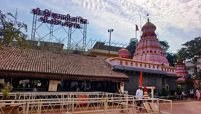 A cityscape view of the temple town of Guruvayur