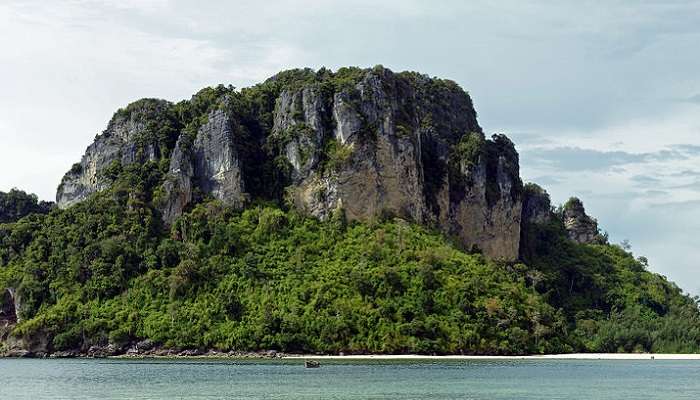 Astounding view of the Tup island, which is close to Koh Poda