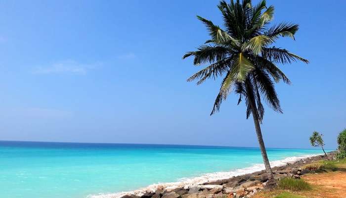La vue incroyable de Unawatuna, C’est l’une des meilleures plages du Sri Lanka
