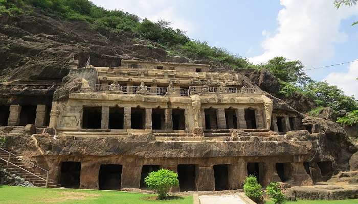 Undavalli Caves, a must-see attraction near Akkanna Madanna Caves in Vijayawada.