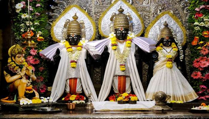 Idols of Sri Ram, Sri Laxman and Sita Maa beautifully decorated with white clothes