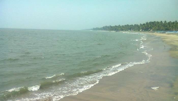 Scenic Beypore beach during the day