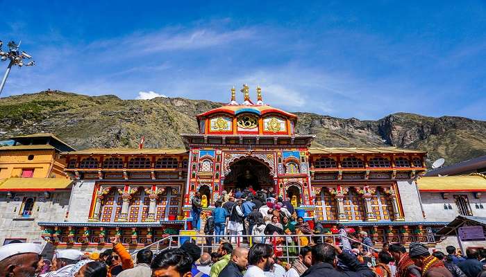 Visiting this temple is one of the important things to do in Badrinath