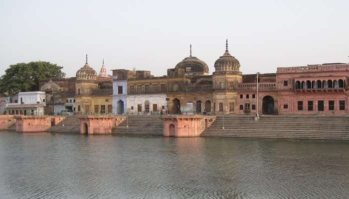 The bathing ghats of Ram ki Paidi