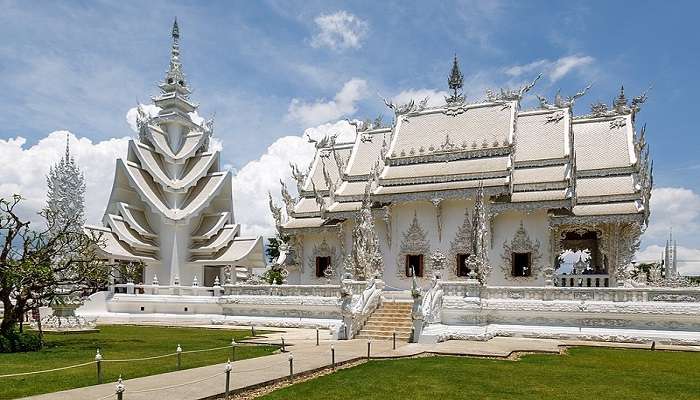 Awe-inspiring Wat Rong Khun temple near Phu Chi Fah.