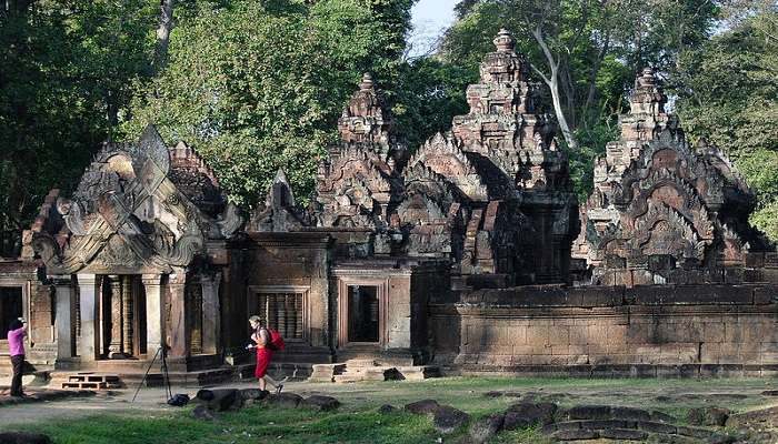 Another view of the main temple at Banteay Srei from a different angle.
