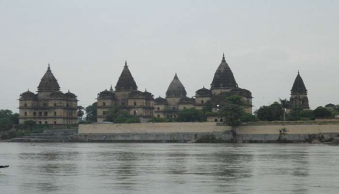 The pristine Sundar Mahal is situated against the serene waters of the Betwa River in Orchha, Madhya Pradesh