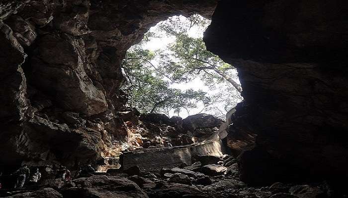 borra caves in vizag