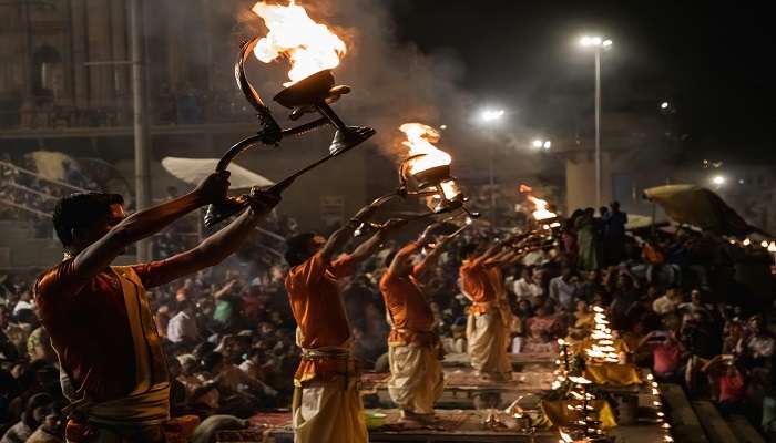 Dashashwamedh Ghat Varanasi 2025 – Best Time to Visit, How to Reach, Timings and Tips