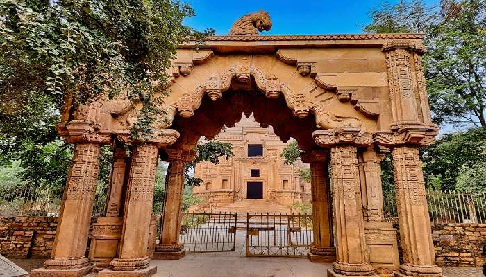 Best Time To Visit The Teli Ka Mandir