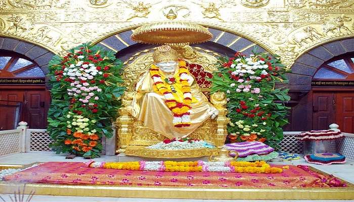 The Sai Baba Temple Ajmer is spread across approximately two acres. 