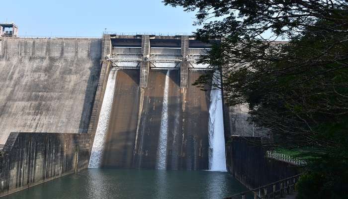 A picturesque view of Thenmala Dam