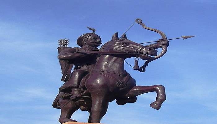 Similar Statues of Prithviraj Chauhan were built across India to pay tribute.